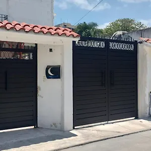 Hogar Y Salud En Playa Séjour chez l'habitant